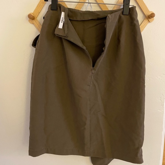 Anthropologie Skirt Women's S Ro and De Olive Green Asymmetrical Wrap Pencil - Picture 6 of 8